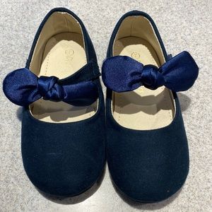 EUC blue velvet children shoes